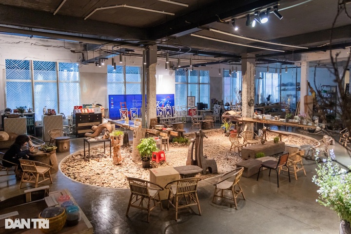 Hanoi's street-side vegetarian eatery captivates diners - 3 Hanoi's street-side vegetarian eatery captivates diners - 3