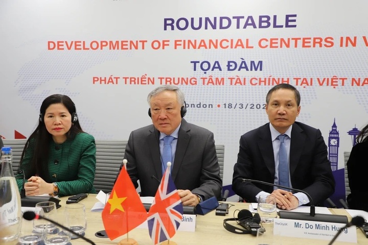 Vietnam, UK bolster ties to develop int’l financial centres - 1 Vietnam, UK bolster ties to develop int’l financial centres - 1