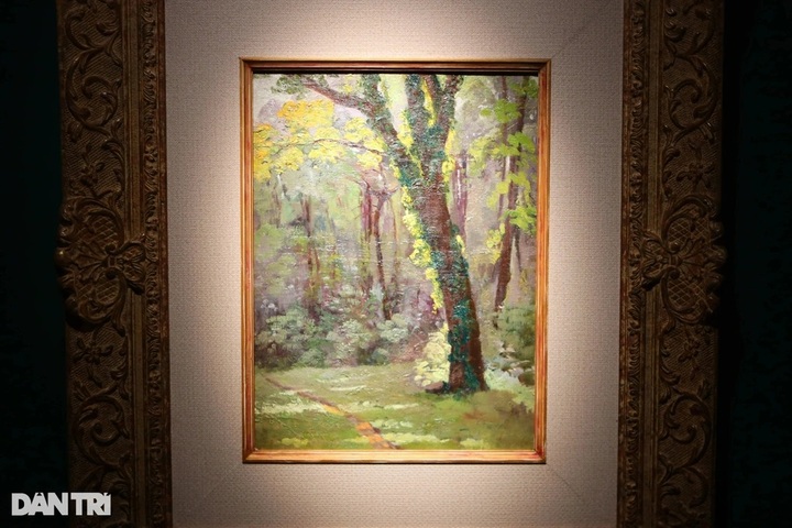 King Ham Nghi's paintings displayed at Hue palace - 2 King Ham Nghi's paintings displayed at Hue palace - 2