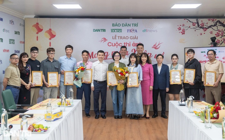 Nine works win awards at the Bringing Spring Home 2025 photo contest - 1