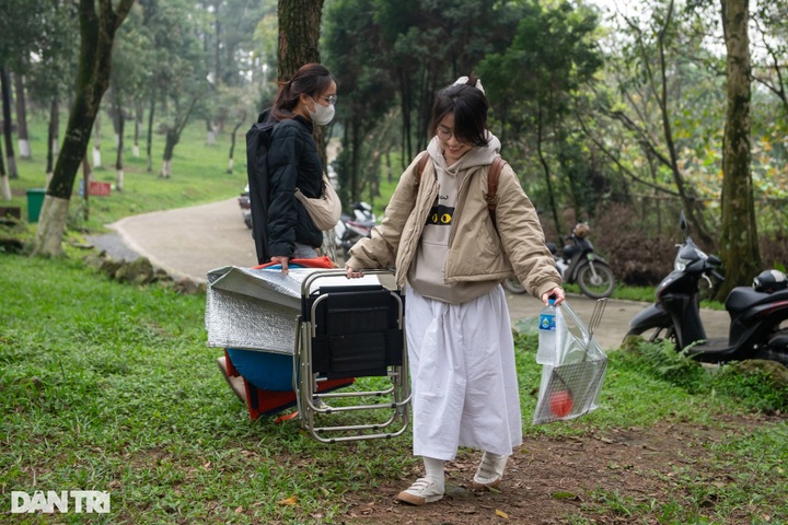 Hanoi national park draws crowds on Hung Kings’ Commemoration break - 4 Hanoi national park draws crowds on Hung Kings’ Commemoration break - 4