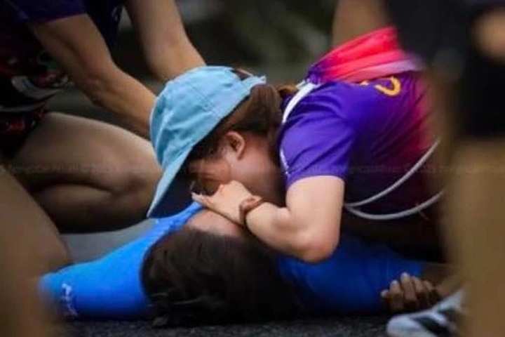 Female runner dies after collapsing during Hue marathon - 1