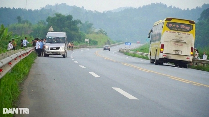 VND7.66-trillion proposed to expand Noi Bai-Lao Cai Expressway - 1