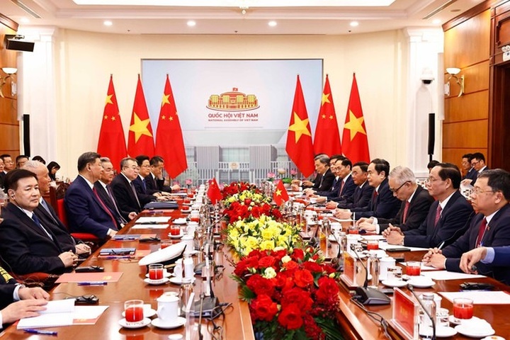 Government and NA leaders meet Chinese President Xi Jinping - 4 Government and NA leaders meet Chinese President Xi Jinping - 4