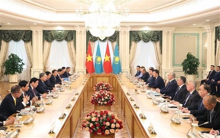 Vietnam, Kazakhstan upgrade bilateral ties to strategic partnership - 1 Vietnam, Kazakhstan upgrade bilateral ties to strategic partnership - 1