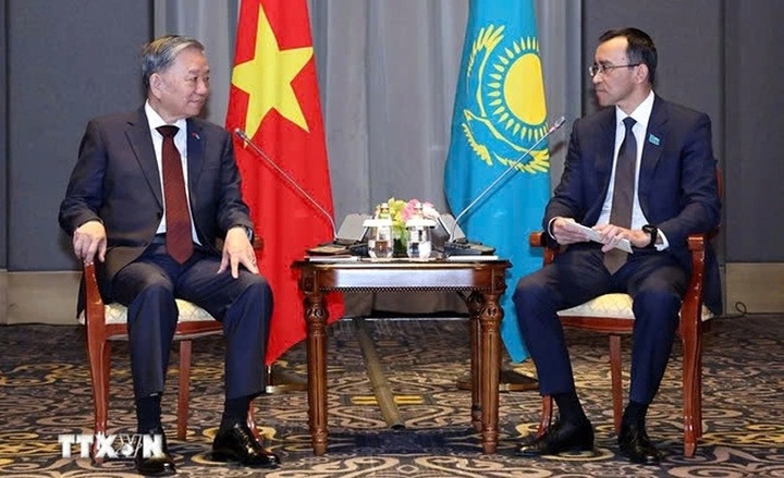 Vietnam seeks to strengthen multifaceted cooperation with Kazakhstan - 1 Vietnam seeks to strengthen multifaceted cooperation with Kazakhstan - 1