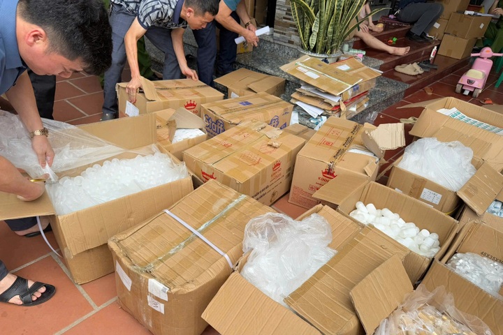Counterfeit cosmetics operation busted in Bac Giang - 3