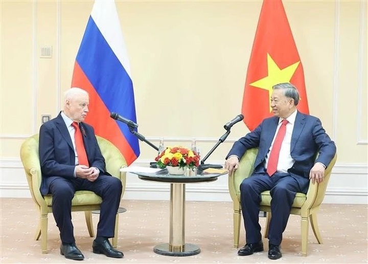 General Secretary To Lam meets with Russian Party leader - 1 General Secretary To Lam meets with Russian Party leader - 1