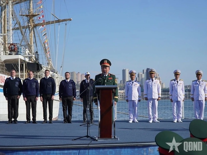 Russia hands over research vessel "Professor Gagarinsky" to Vietnam - 1 Russia hands over research vessel "Professor Gagarinsky" to Vietnam - 1