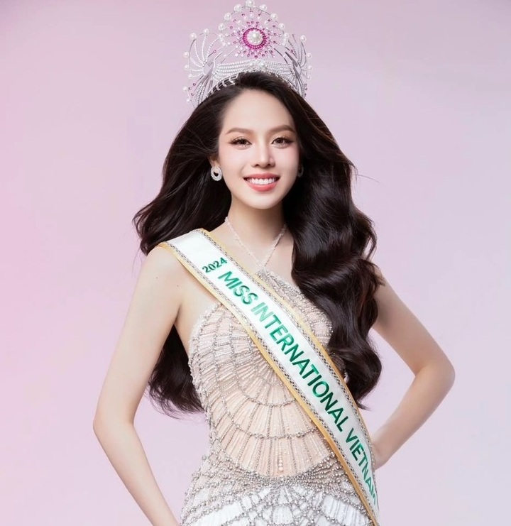 Thanh Thuy ranks sixth in Timeless Beauty 2024 list - 1 Thanh Thuy ranks sixth in Timeless Beauty 2024 list - 1