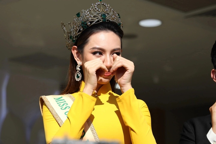 Management company terminates contract with Thuy Tien amid frauds - 1 Management company terminates contract with Thuy Tien amid frauds - 1