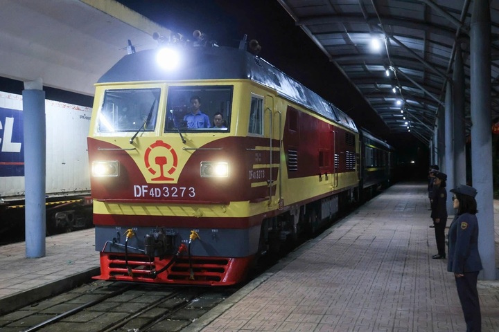 Vietnam–China international railway service resumes after five-year hiatus - 1 Vietnam–China international railway service resumes after five-year hiatus - 1