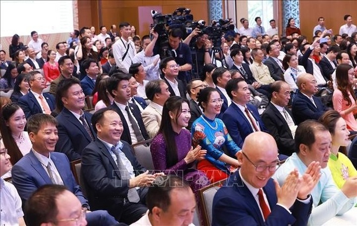 Businesses’ requests must be responded in two weeks: PM - 2