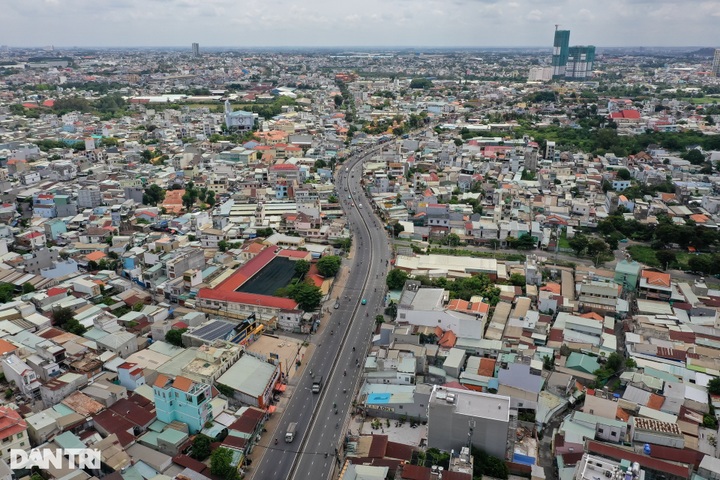 Key transport routes connecting Ho Chi Minh City and Binh Duong Province - 12 Key transport routes connecting Ho Chi Minh City and Binh Duong Province - 12