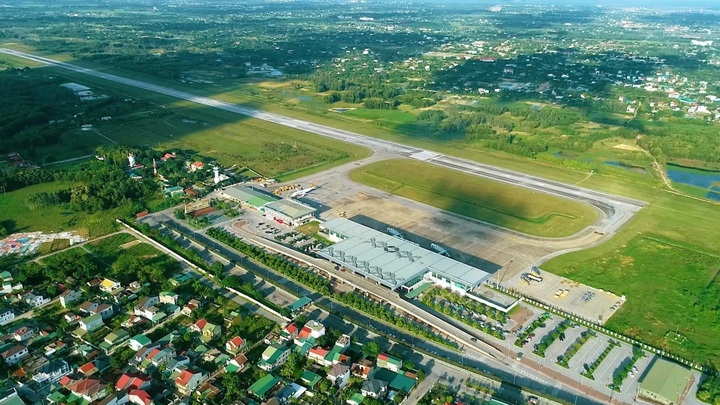 Vinh airport begins temporary closure for upgrade - 1
