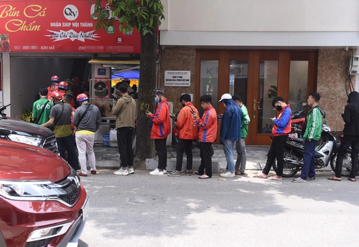 Vietnam’s food delivery market booms - 1