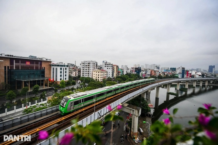 Hanoi to break ground on two new metro lines in fourth quarter - 1
