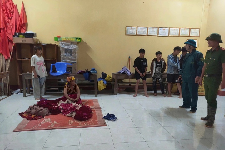 Northern Vietnam evacuates residents ahead of Typhoon Wipha - 2 Northern Vietnam evacuates residents ahead of Typhoon Wipha - 2