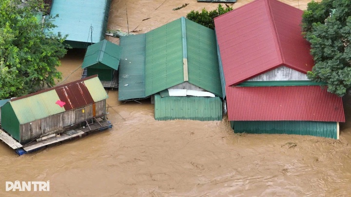 Nghe An brutally hit by Typhoon Wipha - 10 Nghe An brutally hit by Typhoon Wipha - 10