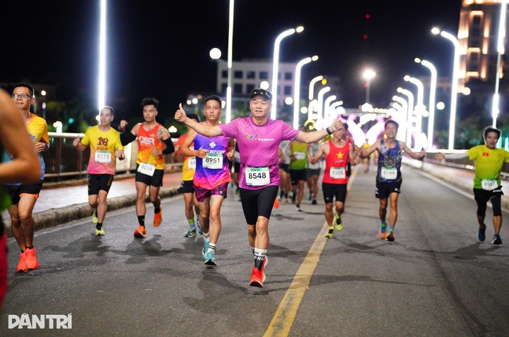 Quang Tri International Marathon offers scenic coastal route for runners - 14