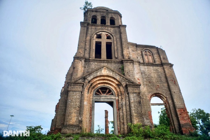 Quang Tri International Marathon offers scenic coastal route for runners - 12