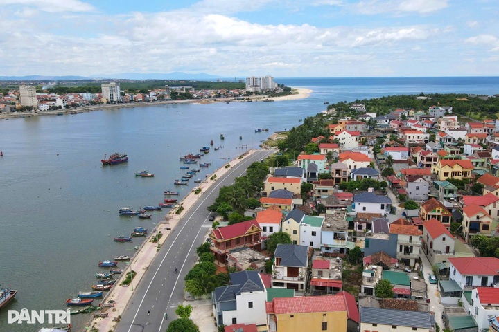 Quang Tri International Marathon offers scenic coastal route for runners - 13