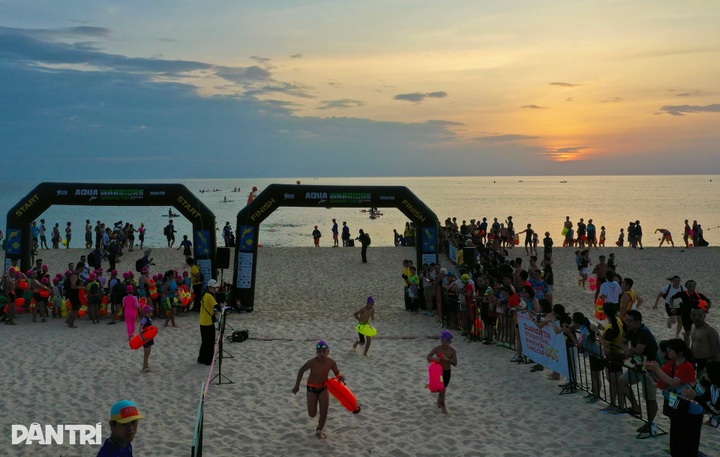 Young athletes kick off Aqua Warriors Quang Tri 2025 - 4