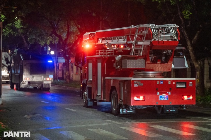 Military convoy rehearses in Ba Dinh Square for National Day parade - 5 Military convoy rehearses in Ba Dinh Square for National Day parade - 5