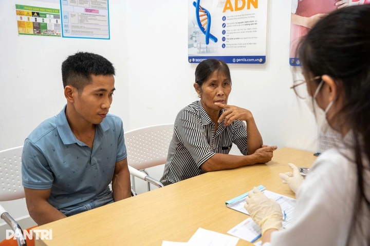 French woman finds Vietnamese birth family after 22 years - 2 French woman finds Vietnamese birth family after 22 years - 2