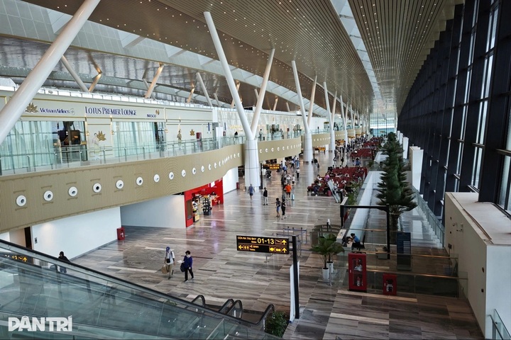 Bamboo Airways moves domestic flights to Tan Son Nhat’s Terminal 3 - 1