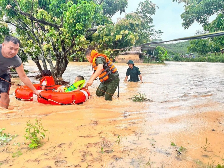 Heavy rain threatens flash floods and landslides in northern mountains - 2