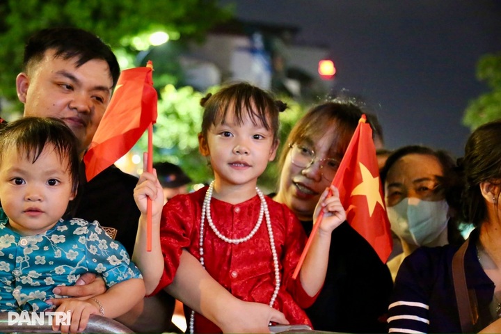 Hanoi stages full rehearsal for National Day parade - 15 Hanoi stages full rehearsal for National Day parade - 15