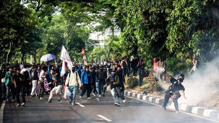 Vietnamese Embassy in Indonesia issues security advisory amid protests - 1