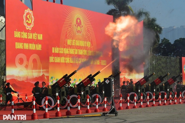 Vietnam marks 80th anniversary of August Revolution and National Day - 1 Vietnam marks 80th anniversary of August Revolution and National Day - 1