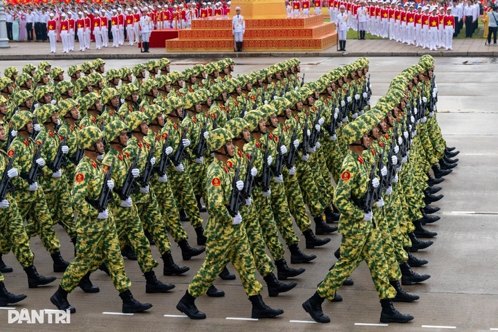 Vietnam marks 80th anniversary of August Revolution and National Day - 9 Vietnam marks 80th anniversary of August Revolution and National Day - 9
