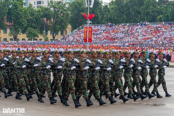 Vietnam marks 80th anniversary of August Revolution and National Day - 15 Vietnam marks 80th anniversary of August Revolution and National Day - 15