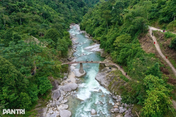 Dtinews launches bridge project for remote community in Tuyen Quang - 2 Dtinews launches bridge project for remote community in Tuyen Quang - 2
