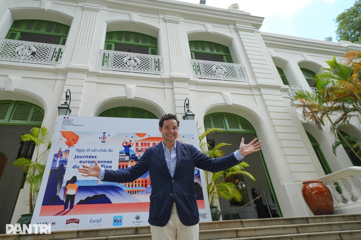 Exploring 153-year-old French Consulate mansion in HCM City - 4 Exploring 153-year-old French Consulate mansion in HCM City - 4