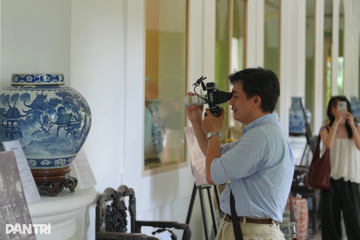 Exploring 153-year-old French Consulate mansion in HCM City - 5 Exploring 153-year-old French Consulate mansion in HCM City - 5