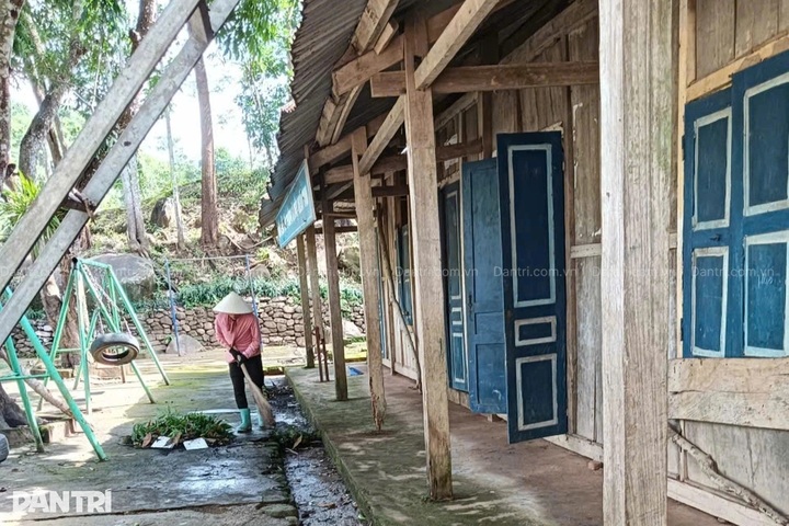 Dien Bien students in need of better school facilities - 3