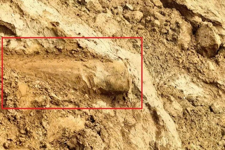 200kg bomb found on Ha Tinh riverbank - 1 200kg bomb found on Ha Tinh riverbank - 1