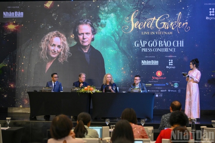 Secret Garden to hold first concert in Vietnam - 1