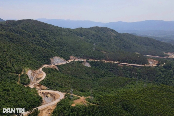 Quy Nhon-Pleiku expressway project to break ground in December - 1 Quy Nhon-Pleiku expressway project to break ground in December - 1