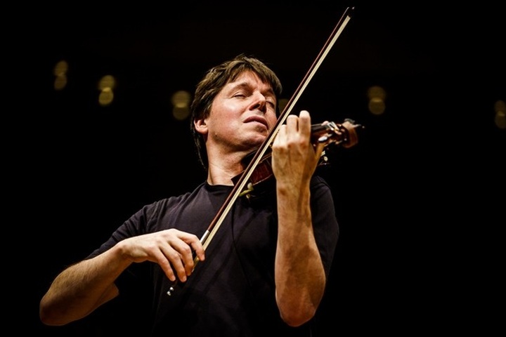 World renowned violinist Joshua Bell to enchant Hanoi audience - 1