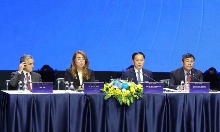 PM calls for global unity to make Hanoi Convention a model for cooperation - 3 PM calls for global unity to make Hanoi Convention a model for cooperation - 3