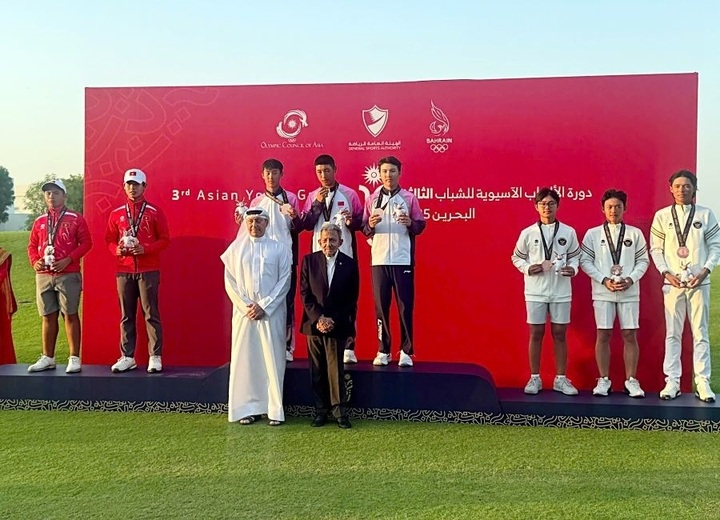 Vietnamese golfers claim two silver medals at 2025 Asian Youth Games - 1