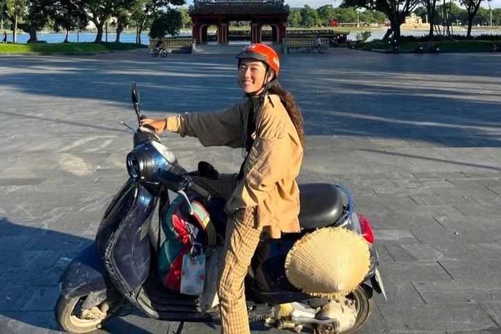 Young Japanese woman motorbikes length of Vietnam alone - 1