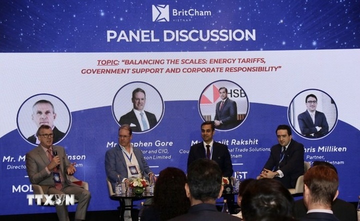 Vietnamese, British businesses activate new cycle of collaboration - 1
