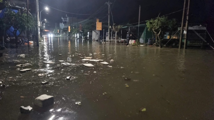 Kalmaegi weakens and moves into Laos - 3 Kalmaegi weakens and moves into Laos - 3