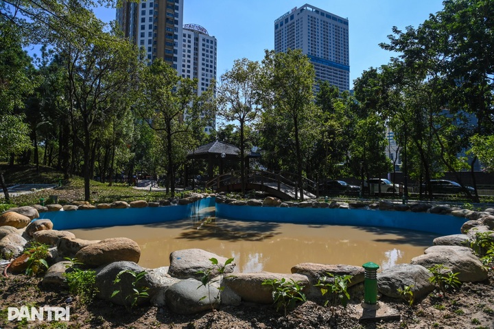 Hanoi park gets new look after eight-month upgrade - 4 Hanoi park gets new look after eight-month upgrade - 4